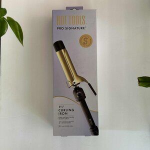 HOT TOOLS PRO SIGNATURE 1 1.5" CURLING IRON NEW IN OPEN BOX